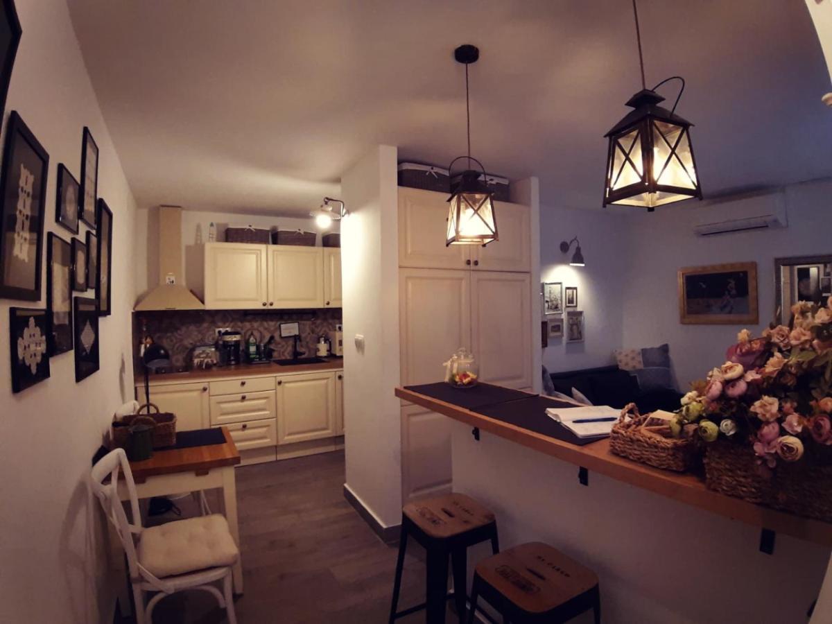Liza'S Downtown Apartment Hvar Town Exterior photo